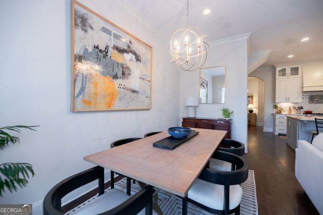 613 Abbington River Lane, Atlanta, GA 30339