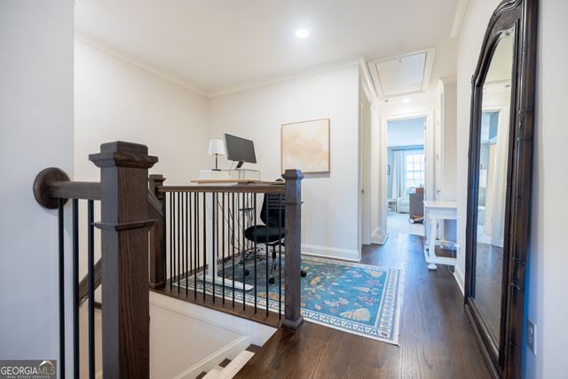 613 Abbington River Lane, Atlanta, GA 30339