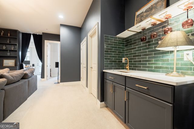 613 Abbington River Lane, Atlanta, GA 30339