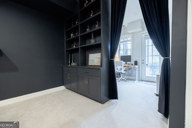 613 Abbington River Lane, Atlanta, GA 30339