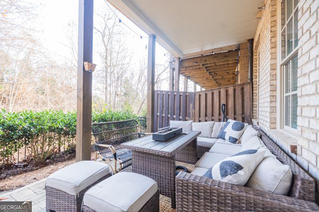 613 Abbington River Lane, Atlanta, GA 30339