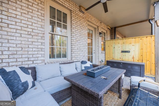 613 Abbington River Lane, Atlanta, GA 30339