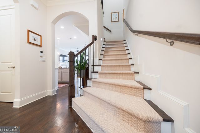 613 Abbington River Lane, Atlanta, GA 30339