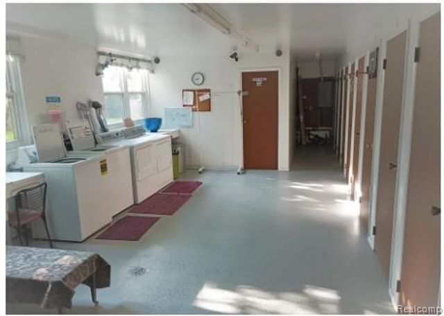 810 Holland Avenue 2, Port Huron, MI 48060