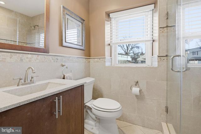 1201 COLSON RD, Woodlyn, PA 19094