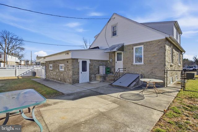 1201 COLSON RD, Woodlyn, PA 19094