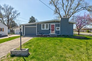 4132 69th Street, Urbandale, IA 50322
