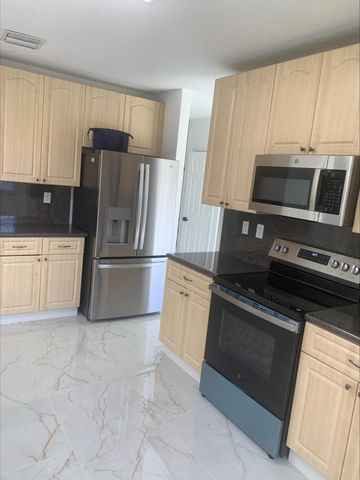 20901 SW 88TH Court, Cutler Bay, FL 33189