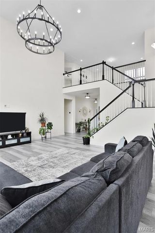 112 Westhaven View Drive, Wentzville, MO 63385