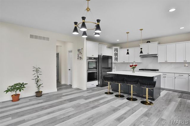 112 Westhaven View Drive, Wentzville, MO 63385