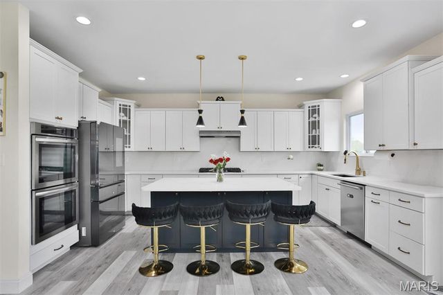 112 Westhaven View Drive, Wentzville, MO 63385