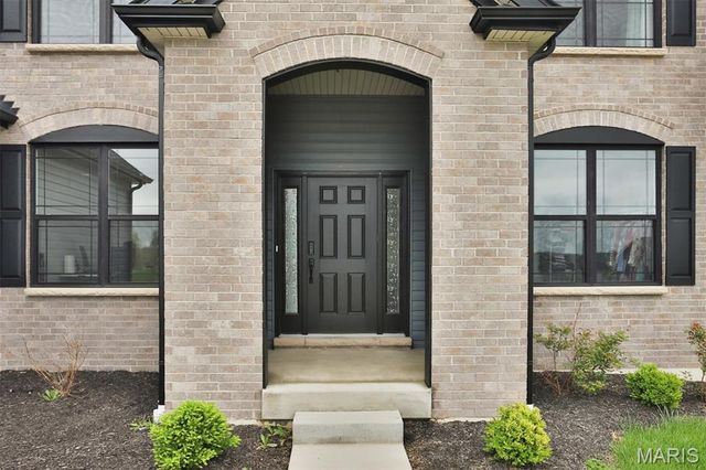 112 Westhaven View Drive, Wentzville, MO 63385