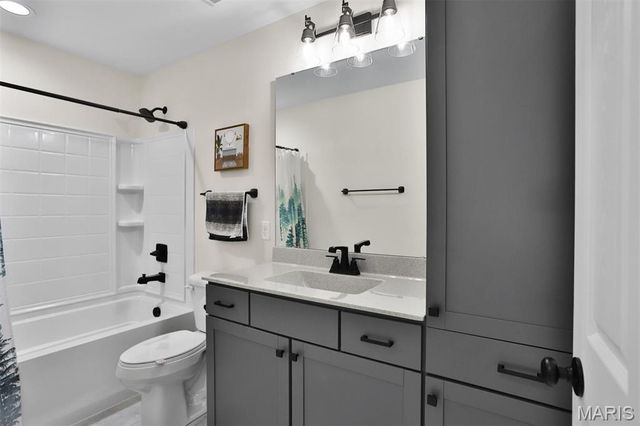 112 Westhaven View Drive, Wentzville, MO 63385