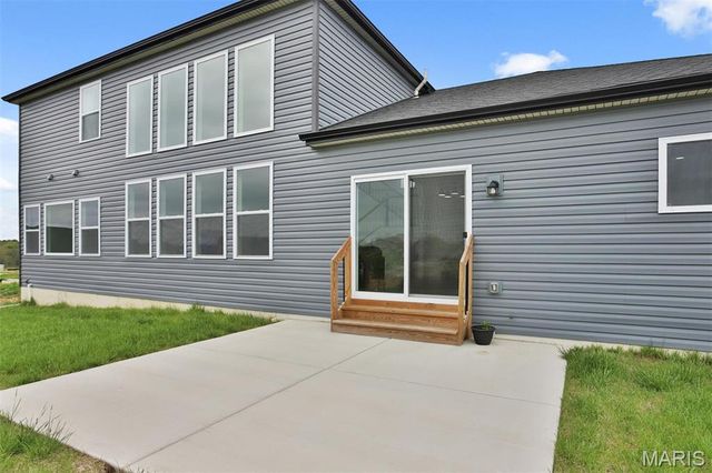 112 Westhaven View Drive, Wentzville, MO 63385