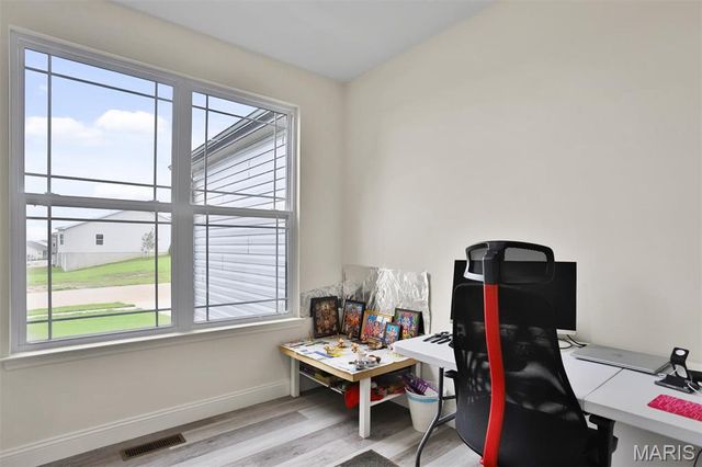 112 Westhaven View Drive, Wentzville, MO 63385