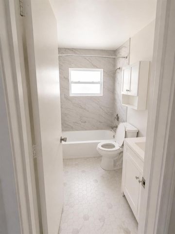 6069 La Palma Lane, Delray Beach, FL 33484