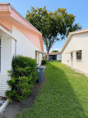 6069 La Palma Lane, Delray Beach, FL 33484