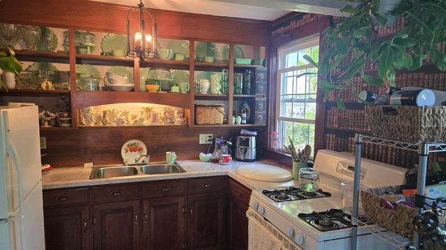 102 N State Street, Concord, NH 03301