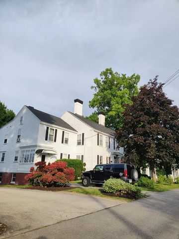 102 N State Street, Concord, NH 03301