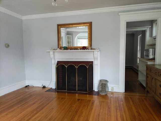 102 N State Street, Concord, NH 03301