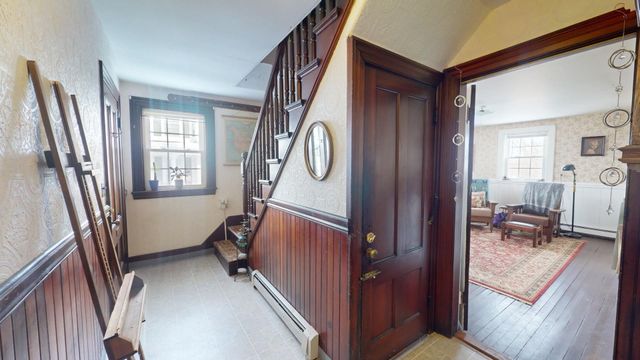 102 N State Street, Concord, NH 03301