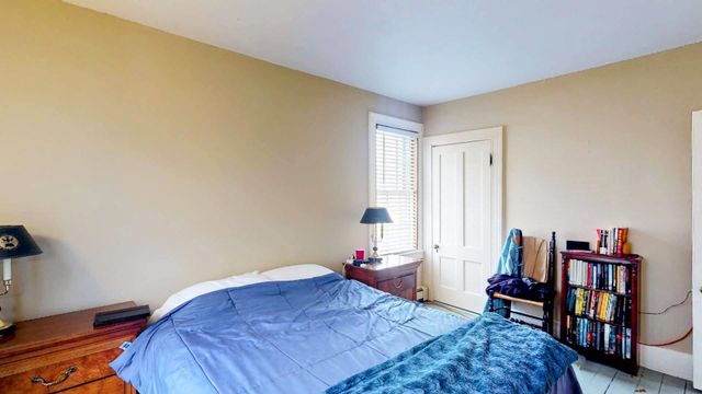 102 N State Street, Concord, NH 03301