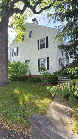 102 N State Street, Concord, NH 03301
