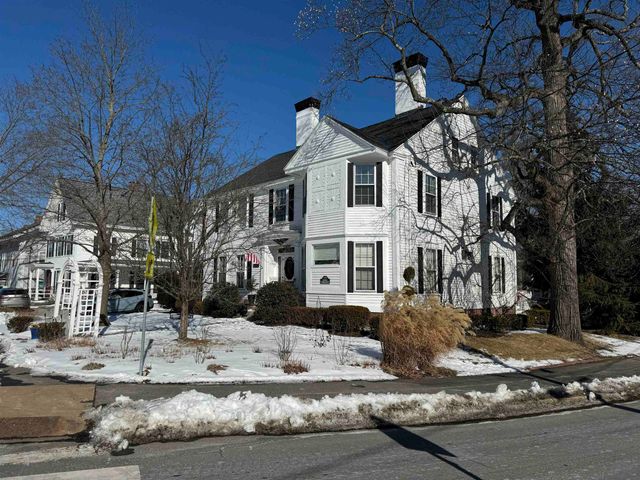 102 N State Street, Concord, NH 03301
