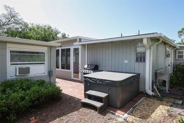 1419 CANTON STREET, Orlando, FL 32803