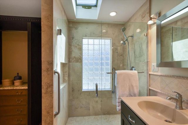 909 Laurence Avenue, Capitola, CA 95010