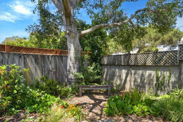 909 Laurence Avenue, Capitola, CA 95010