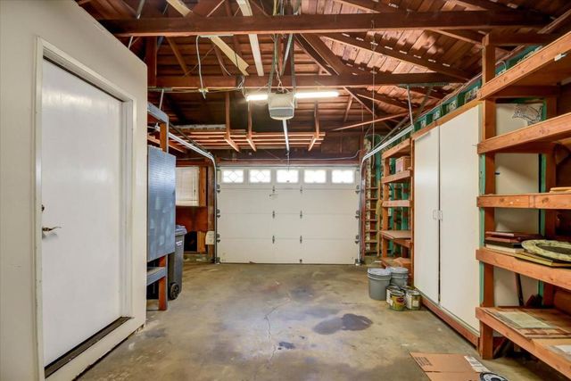 909 Laurence Avenue, Capitola, CA 95010