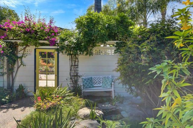 909 Laurence Avenue, Capitola, CA 95010
