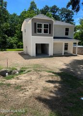 107 W Sater Street, Pinetops, NC 27864
