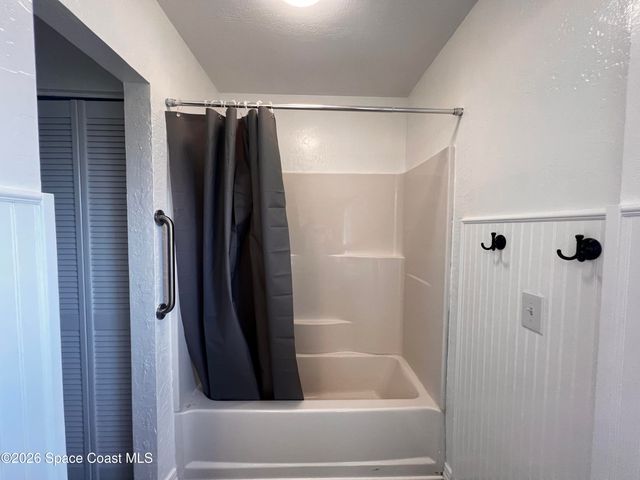 891 Clifton Road SE, Palm Bay, FL 32909