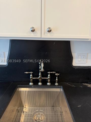 2900 NE 30th St F2, Fort Lauderdale, FL 33306