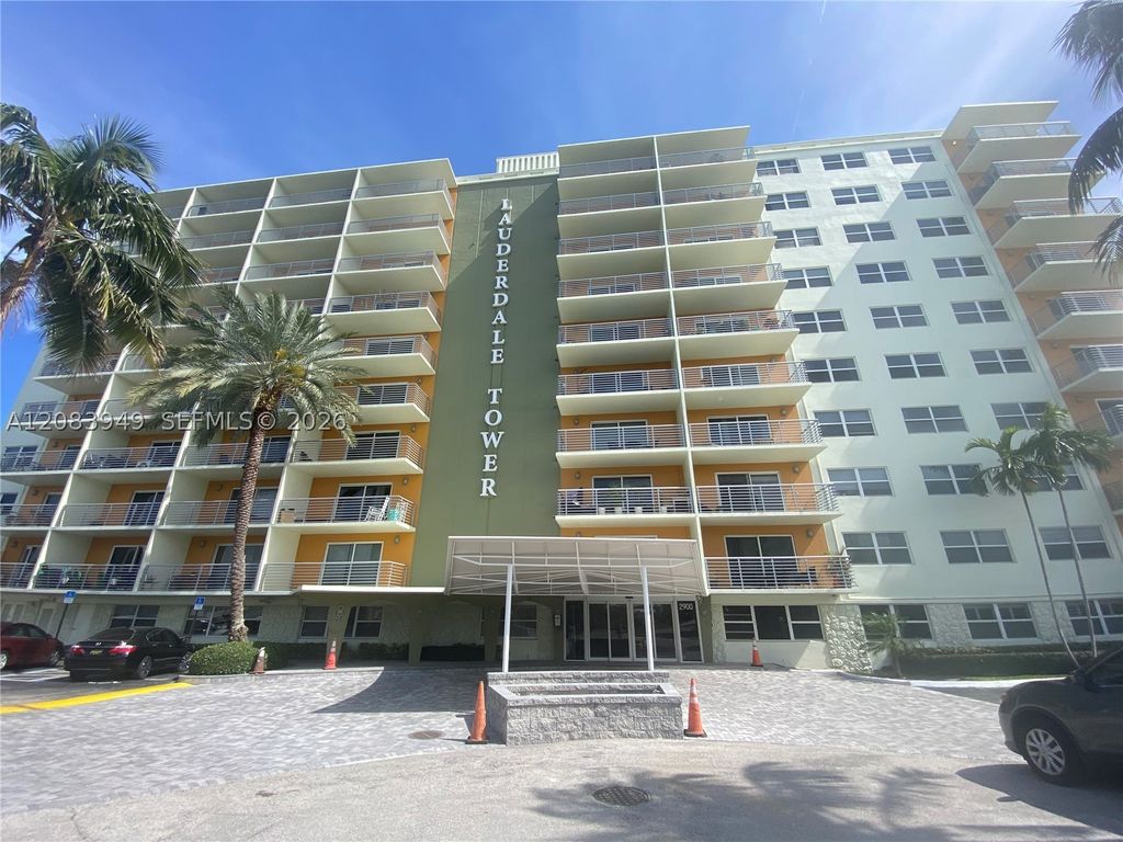 2900 NE 30th St F2, Fort Lauderdale, FL 33306