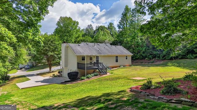 402 Deer Run, Jasper, GA 30143