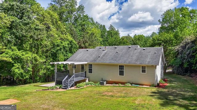 402 Deer Run, Jasper, GA 30143