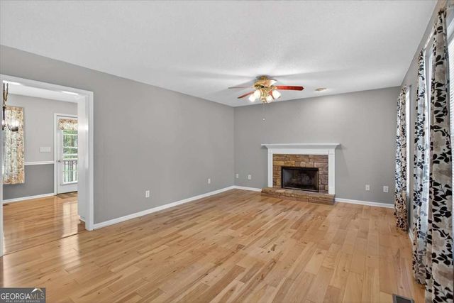 402 Deer Run, Jasper, GA 30143