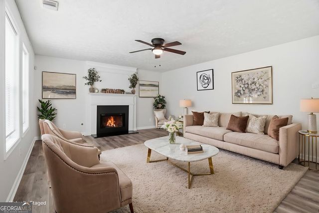 5740 Grove Place Crossing, Lilburn, GA 30047