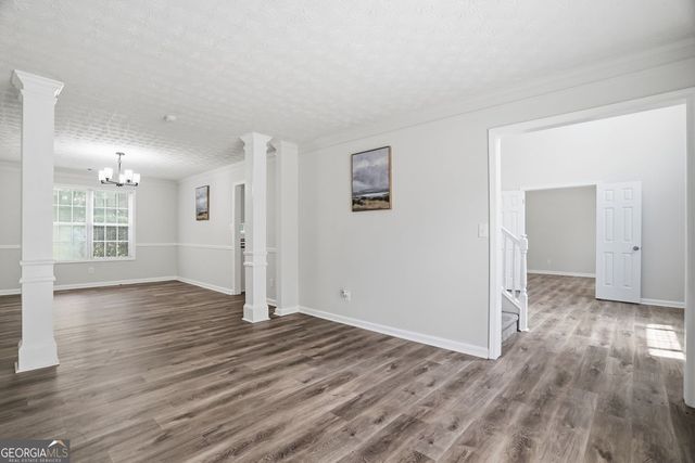 5740 Grove Place Crossing, Lilburn, GA 30047