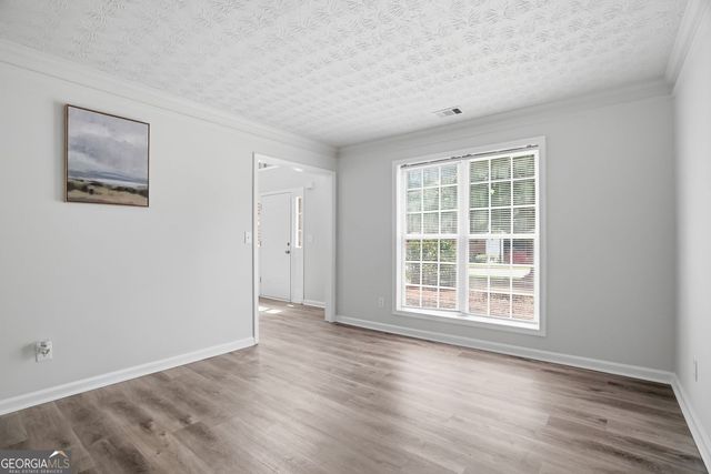 5740 Grove Place Crossing, Lilburn, GA 30047