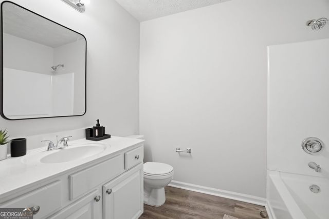 5740 Grove Place Crossing, Lilburn, GA 30047