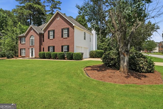 5740 Grove Place Crossing, Lilburn, GA 30047