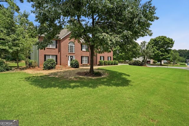 5740 Grove Place Crossing, Lilburn, GA 30047