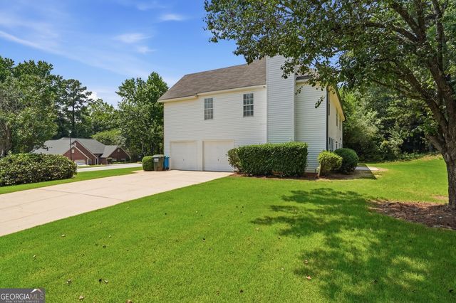 5740 Grove Place Crossing, Lilburn, GA 30047