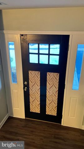 36 FIELDSTONE DR, Holland, PA 18966