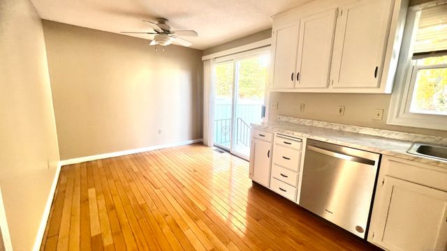 3 Saint Marc Drive P, South Windsor, CT 06074