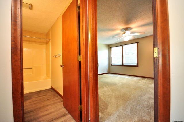 3 Saint Marc Drive P, South Windsor, CT 06074